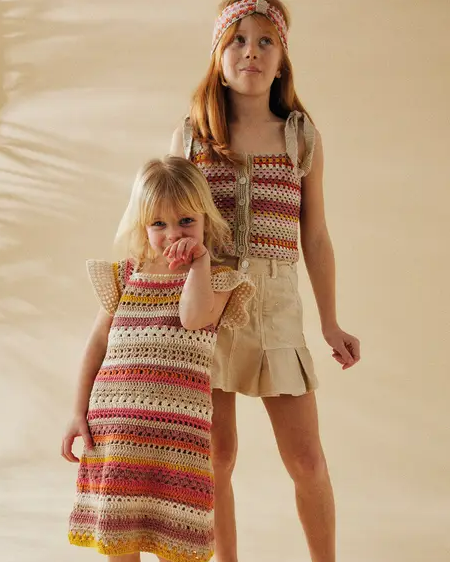 Catalogue n° 252 : Sisters, Sisters