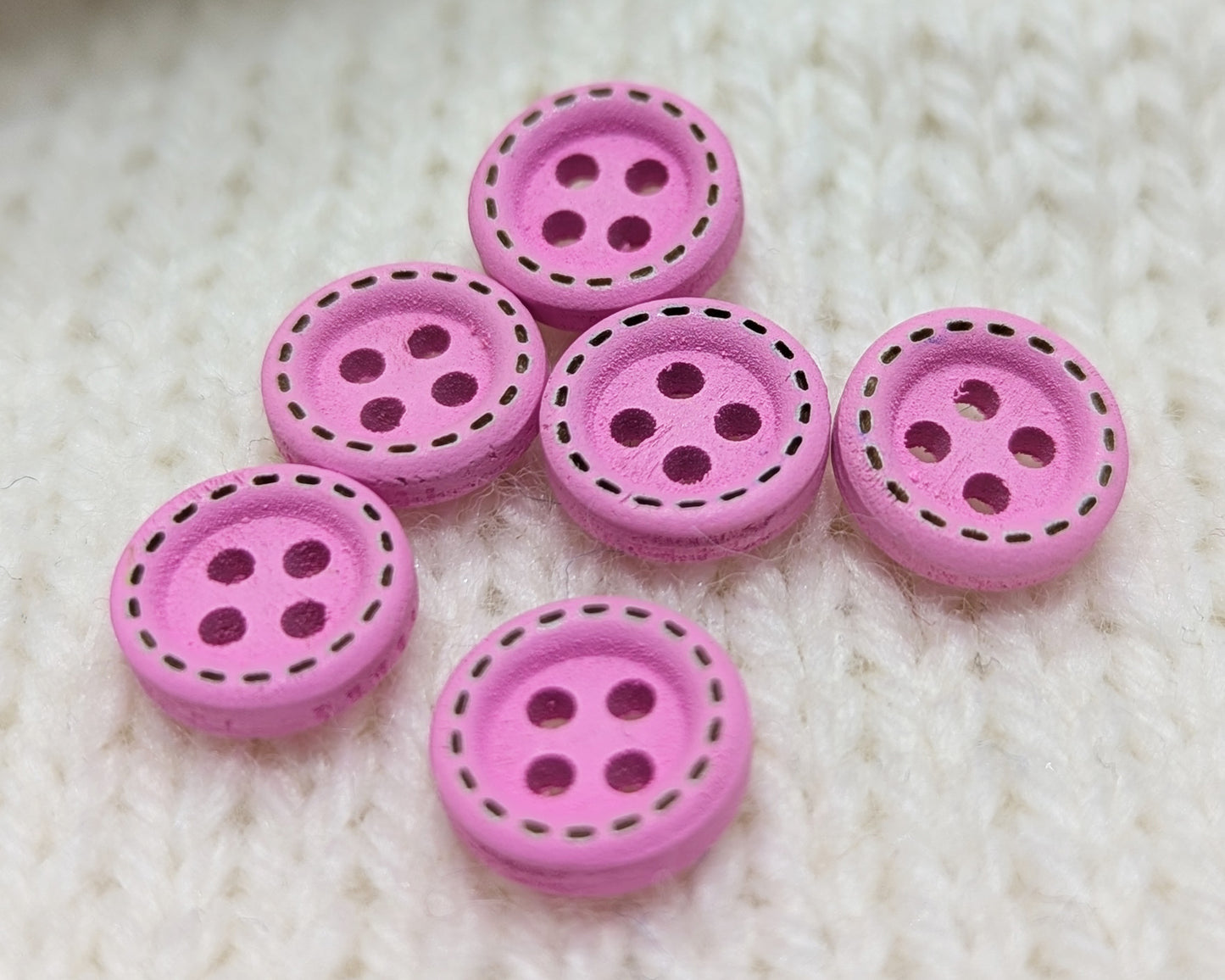 Bouton de bois à 4 trous (10mm)